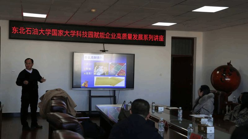 医药商标转让与授权：关键区别解析**